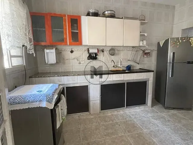 Casa 3 quartos e 2 banheiros, à venda, no bairro Vila Angelina em Guaratinguetá