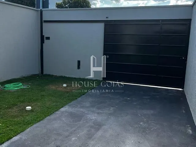 Casa com 180m² 3 quartos e 2 banheiros, à venda, no bairro Jardim Himalaia em Aparecida de Goiânia