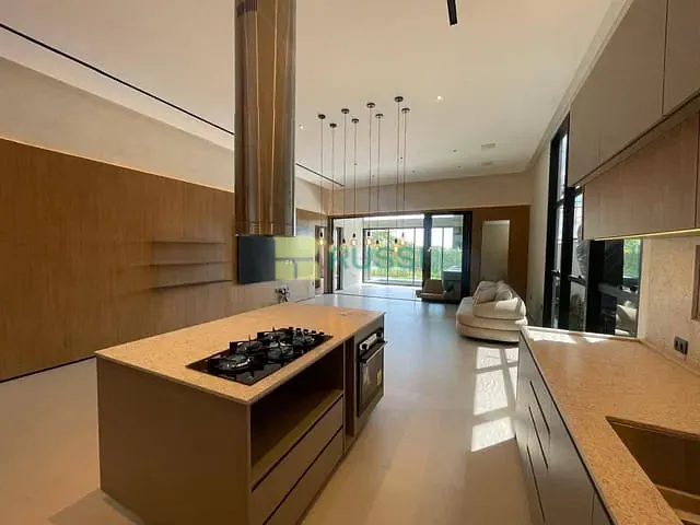 Casa com 275m² 4 quartos e 5 banheiros, à venda, no bairro Condomínio Residencial Montserrat em São José dos Campos