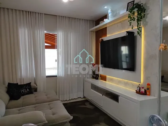 Casa com 100m² 2 quartos e 3 banheiros, à venda, no bairro Vila dos Comerciários 2 em Taubaté