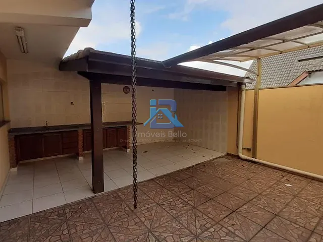 Casa com 295m² 3 quartos e 2 banheiros, à venda, no bairro Vila Mutton em Itatiba