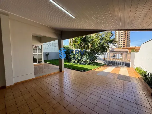 Casa com 357m² 3 quartos e 3 banheiros, à venda, no bairro Vila Zelina em Londrina