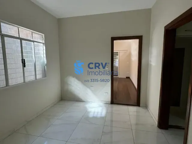Casa com 357m² 3 quartos e 3 banheiros, à venda, no bairro Vila Zelina em Londrina