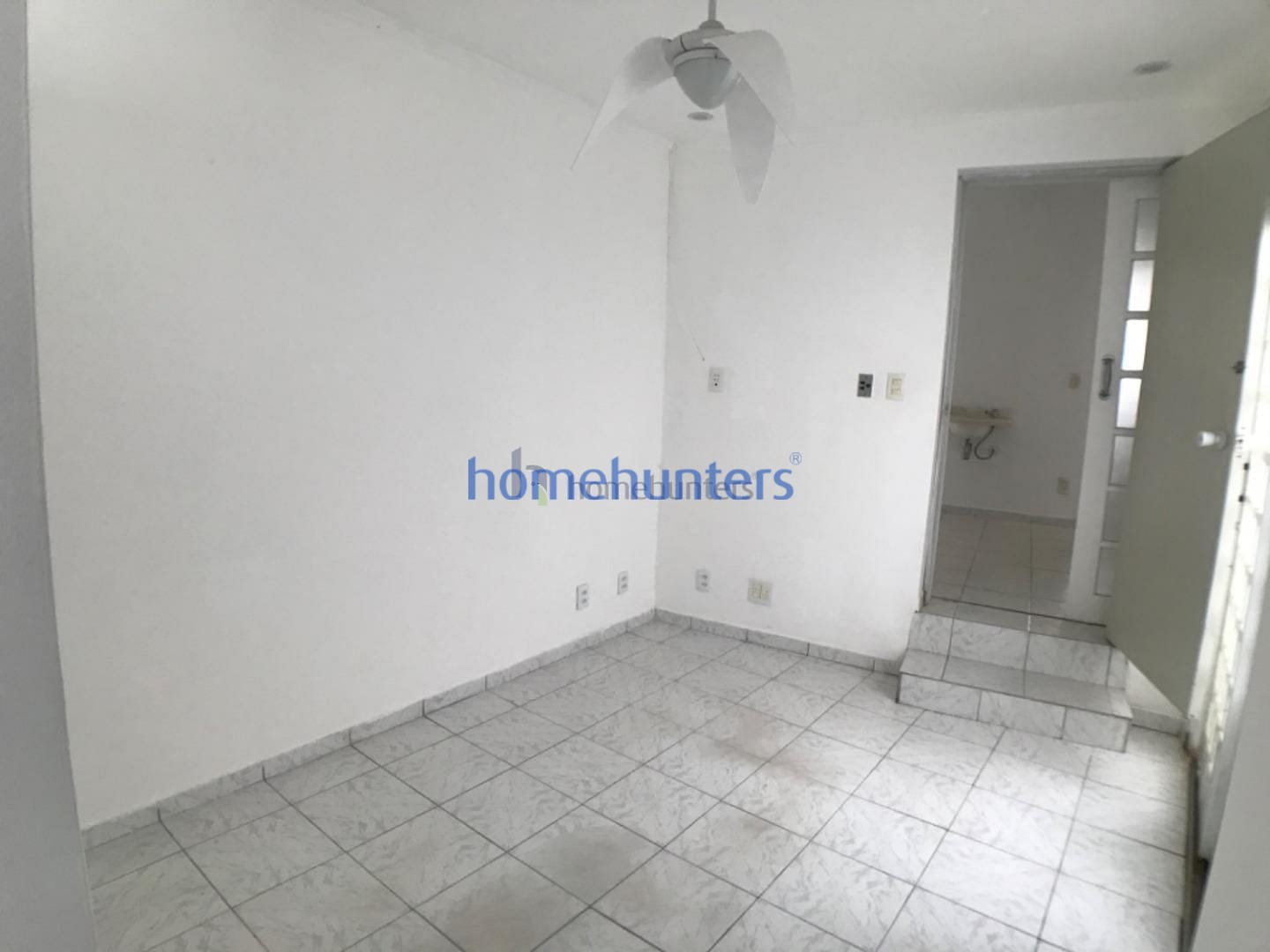 Casa à venda com 6 quartos, 150m² - Foto 19