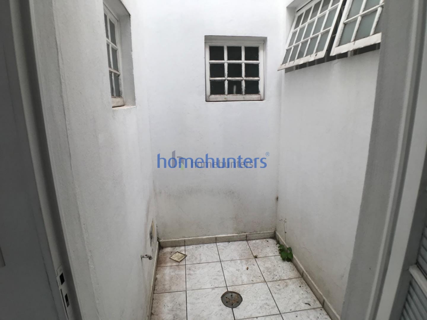 Casa à venda com 6 quartos, 150m² - Foto 13