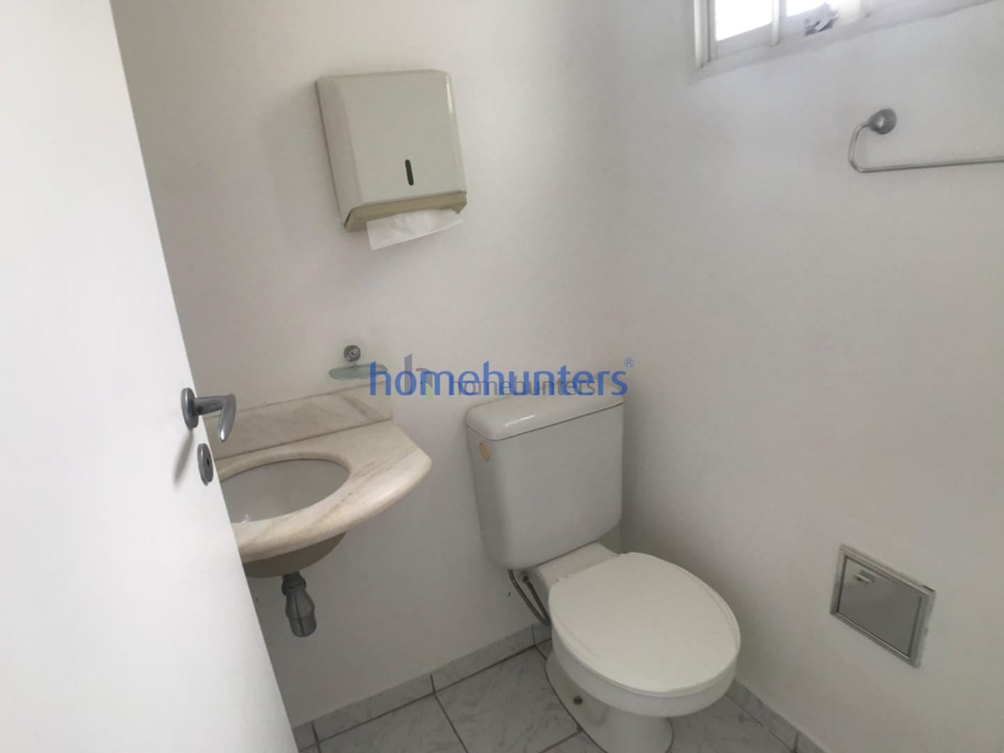 Casa à venda com 6 quartos, 150m² - Foto 9