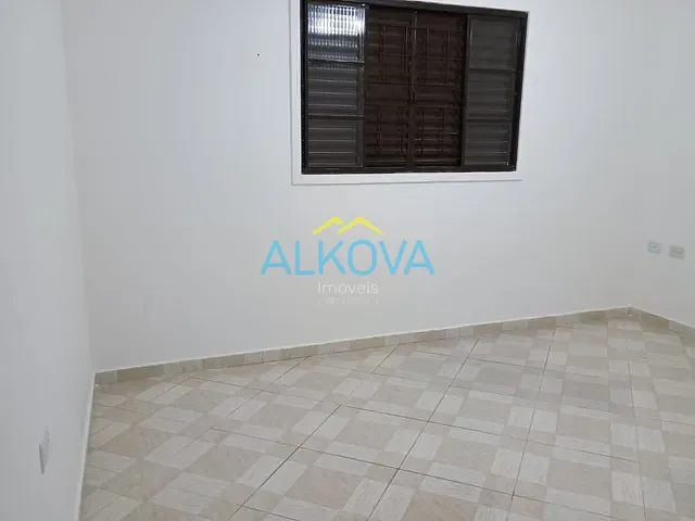 Casa com 220m² 2 quartos e 2 banheiros, à venda, no bairro Jardim Santa Júlia em São José dos Campos