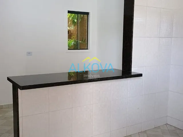 Casa com 220m² 2 quartos e 2 banheiros, à venda, no bairro Jardim Santa Júlia em São José dos Campos