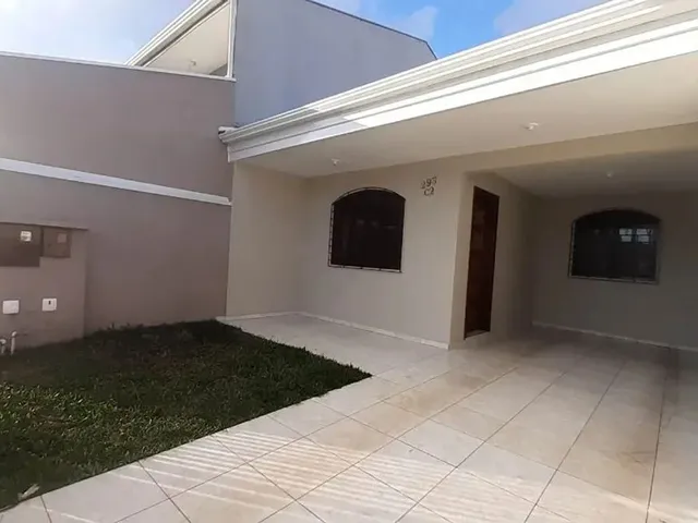 Casa com 180m² 2 quartos e 1 banheiro, à venda, no bairro Pinheirinho em Curitiba