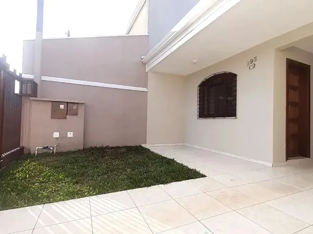Casa com 180m² 2 quartos e 1 banheiro, à venda, no bairro Pinheirinho em Curitiba