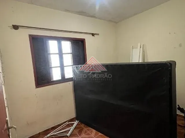 Casa com 125m² 3 quartos e 1 banheiro, à venda, no bairro Vila Magini em Mauá