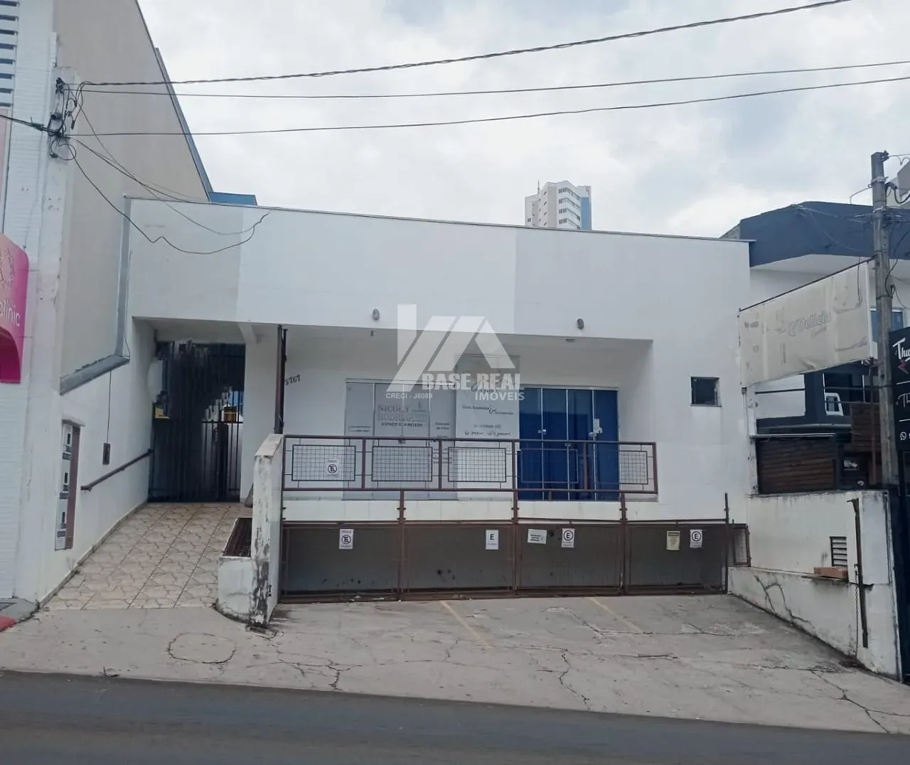 Sala Comercial no Centro — Centro