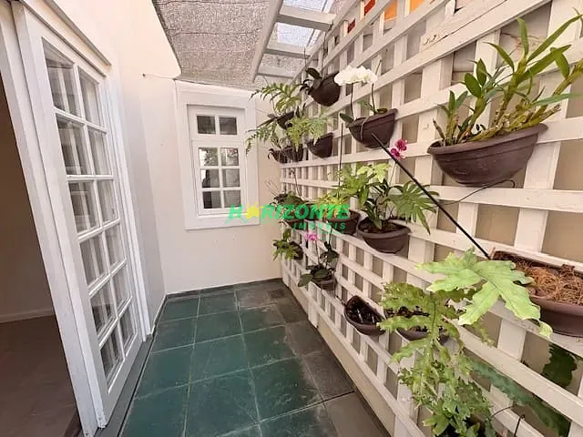 Casa 3 quartos e 2 banheiros, à venda, no bairro Urbanova em São José dos Campos