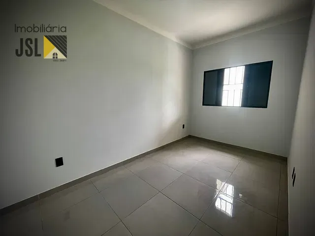 Casa 2 quartos e 1 banheiro, à venda, no bairro Residencial Borda do Campo em Caçapava