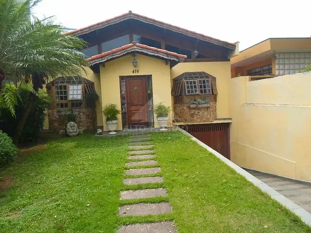 Casa com 320m² 3 quartos e 4 banheiros, à venda, no bairro Vila Gilda em Santo André