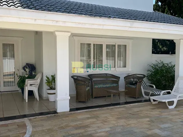 Casa 4 quartos e 4 banheiros, à venda, no bairro Urbanova III em São José dos Campos