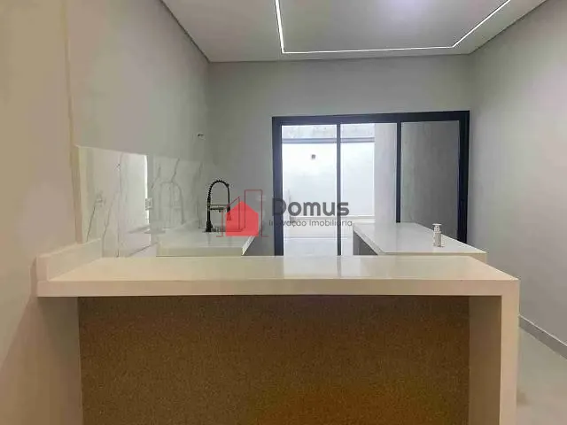 Casa com 175m² 3 quartos e 1 banheiro, à venda, no bairro Bosque da Imperatriz em Pindamonhangaba
