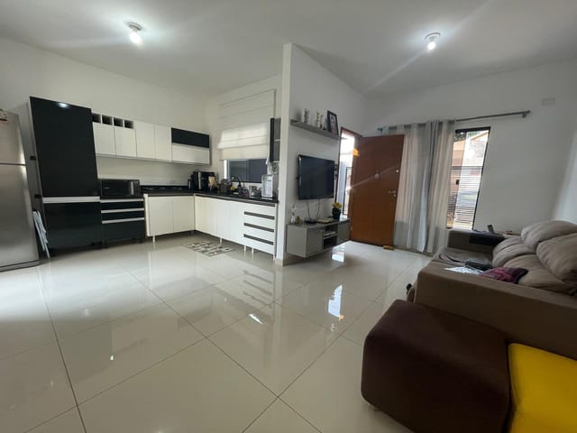 Foto do Casa - Casa padrão para Locação, Colúmbia, Londrina, PR | Guepardo Imob