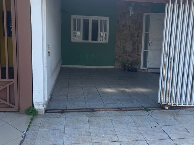 Casa com 150m² 4 quartos e 3 banheiros, à venda, no bairro Bela Vista em Pindamonhangaba