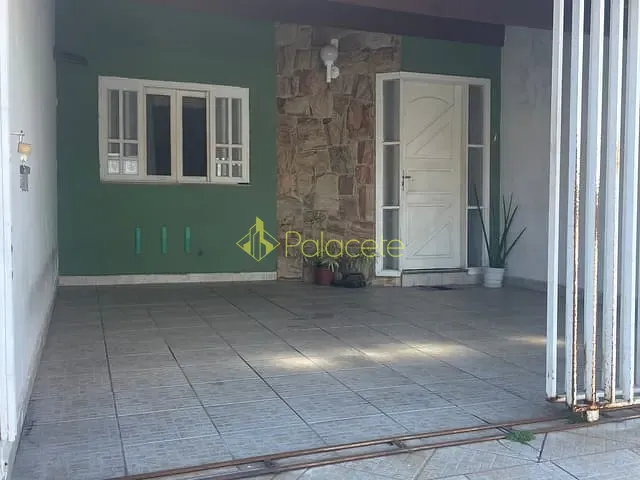 Casa com 150m² 4 quartos e 3 banheiros, à venda, no bairro Bela Vista em Pindamonhangaba