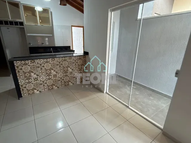 Casa com 125m² 2 quartos e 2 banheiros, à venda, no bairro Vila dos Comerciários 2 em Taubaté