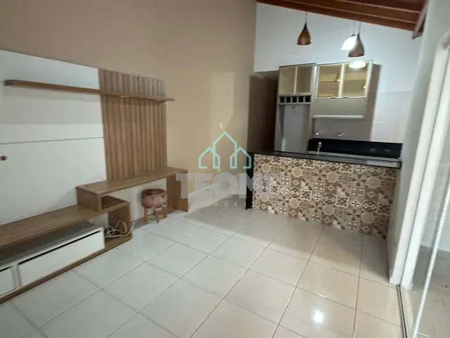 Casa com 125m² 2 quartos e 2 banheiros, à venda, no bairro Vila dos Comerciários 2 em Taubaté