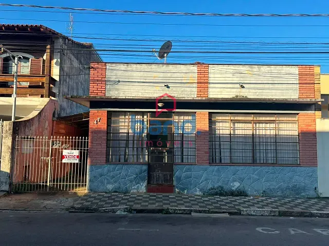 Casa 4 quartos e 3 banheiros, à venda, no bairro Centro em Porto Feliz
