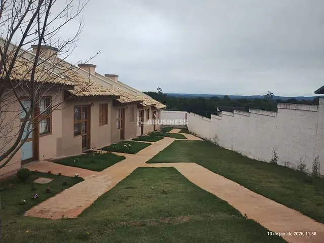 Casa com 48m² 2 quartos e 1 banheiro, à venda, no bairro Terras de São Felipe (Caucaia do Alto) em Cotia