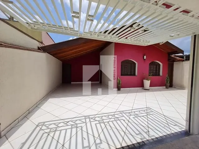 Casa com 275m² 3 quartos e 4 banheiros, à venda, no bairro Vila Santa Terezinha em Várzea Paulista