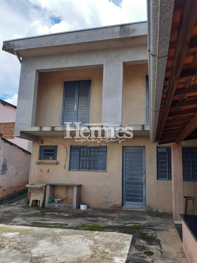 Casa, 3 quartos, 192 m² - Foto 4