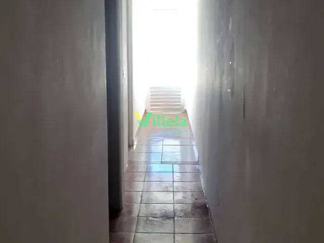 Casa 4 quartos e 2 banheiros, à venda, no bairro Jardim Caiubi em Itaquaquecetuba
