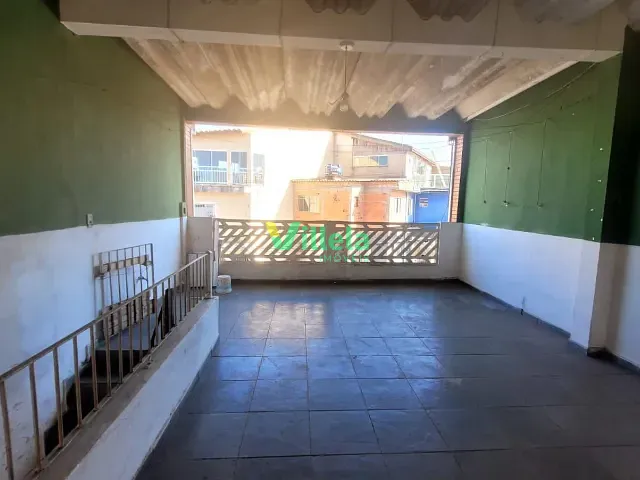 Casa 4 quartos e 2 banheiros, à venda, no bairro Jardim Caiubi em Itaquaquecetuba