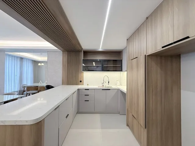 Casa com 141m² 3 quartos e 4 banheiros, à venda, no bairro Santa Felicidade em Curitiba