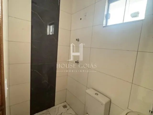 Casa com 102m² 3 quartos e 2 banheiros, à venda, no bairro Residencial Buena Vista III em Goiânia