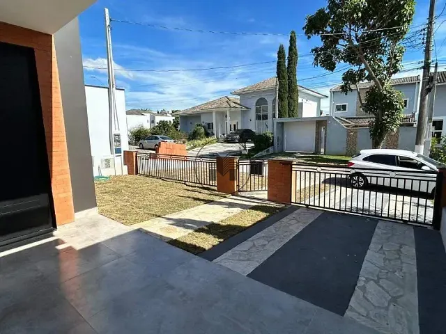 Casa 3 quartos e 2 banheiros, à venda, no bairro Condominio Nova Chachoeira em Cachoeira Paulista