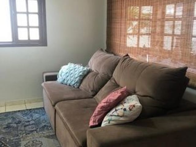 Casa com 250m² 4 quartos e 3 banheiros, à venda, no bairro Urbanova em São José dos Campos