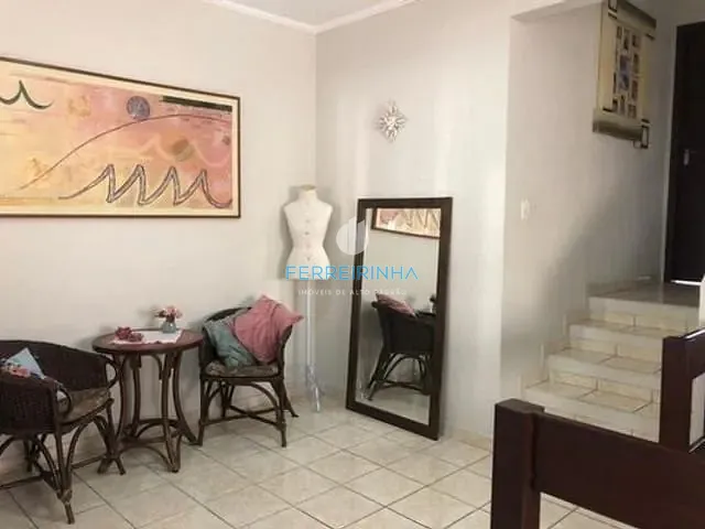 Casa com 250m² 4 quartos e 3 banheiros, à venda, no bairro Urbanova em São José dos Campos