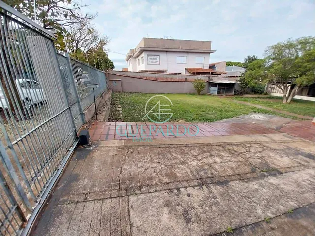 Casa com 492m² 2 quartos e 2 banheiros, à venda, no bairro Boa Vista em Londrina