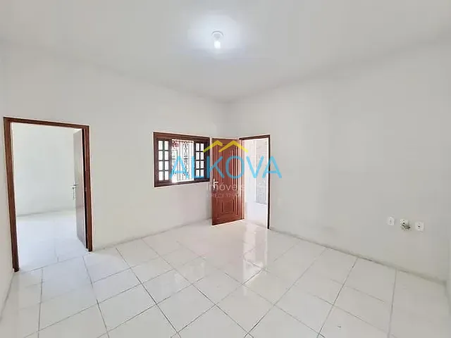 Casa com 298m² 3 quartos e 2 banheiros, à venda, no bairro Jardim Paraíba em Jacareí