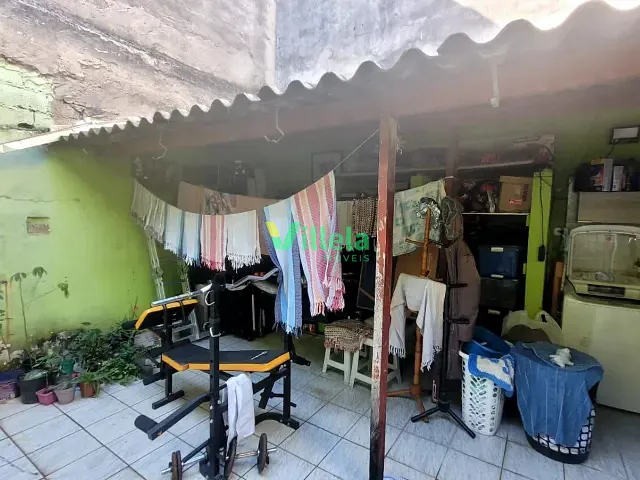 Casa 2 quartos e 1 banheiro, à venda, no bairro Vila São Carlos em Itaquaquecetuba