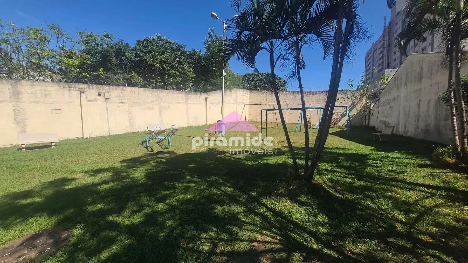 Casa, 3 quartos, 250 m² - Foto 25