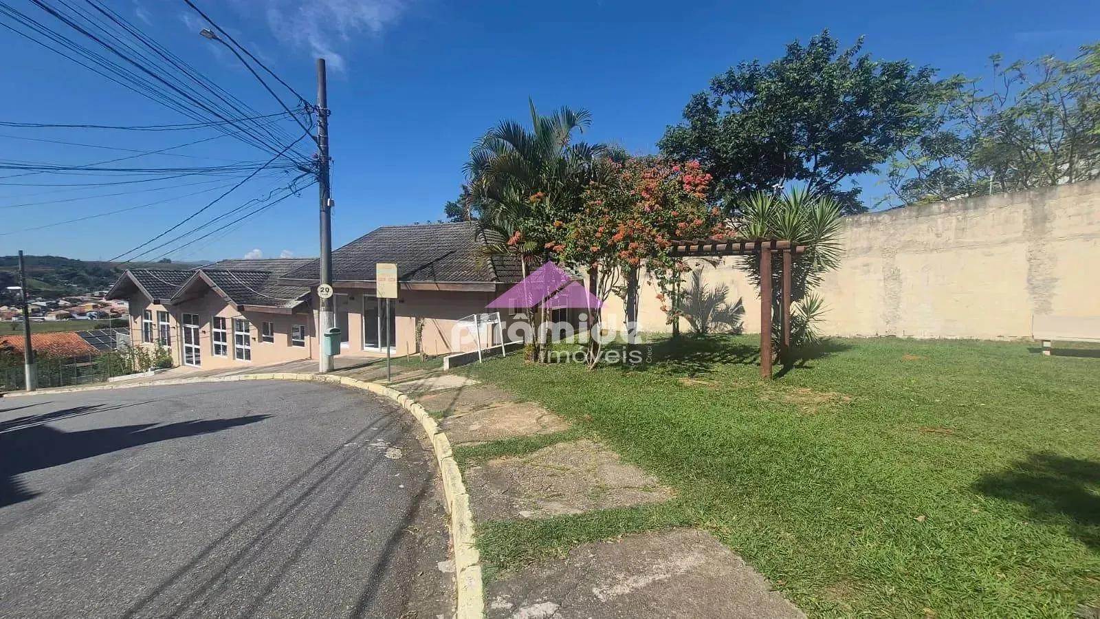 Casa, 3 quartos, 250 m² - Foto 26