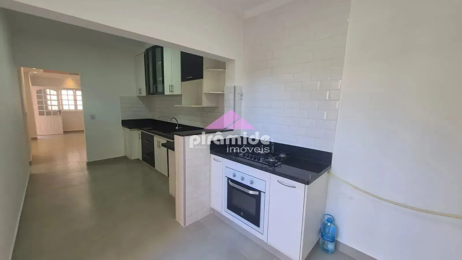 Casa, 3 quartos, 250 m² - Foto 8