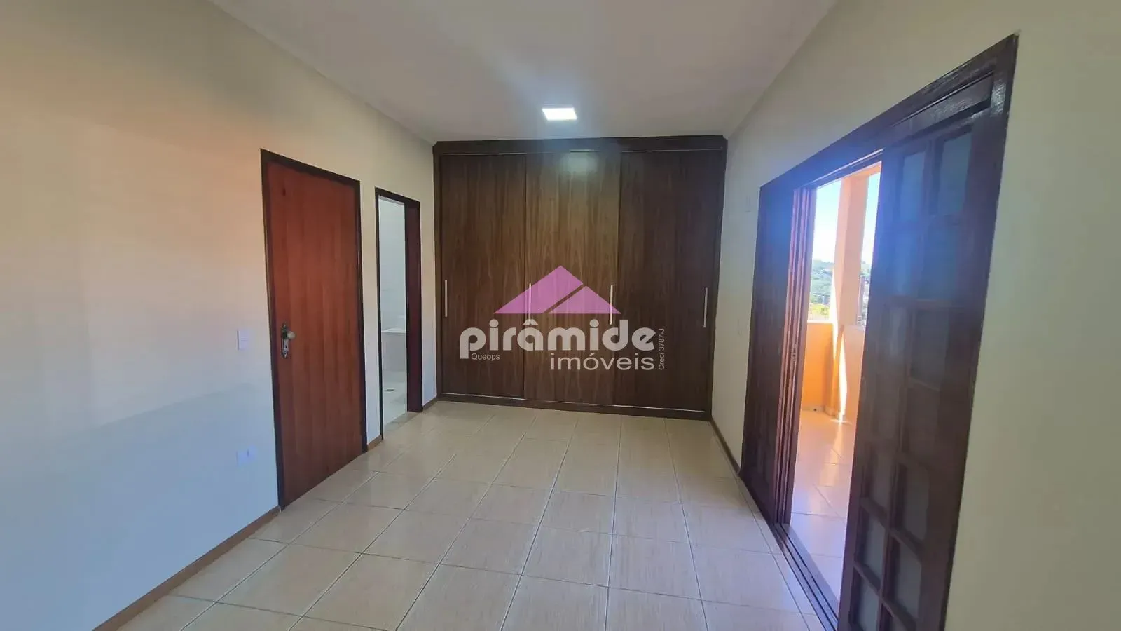 Casa, 3 quartos, 250 m² - Foto 10