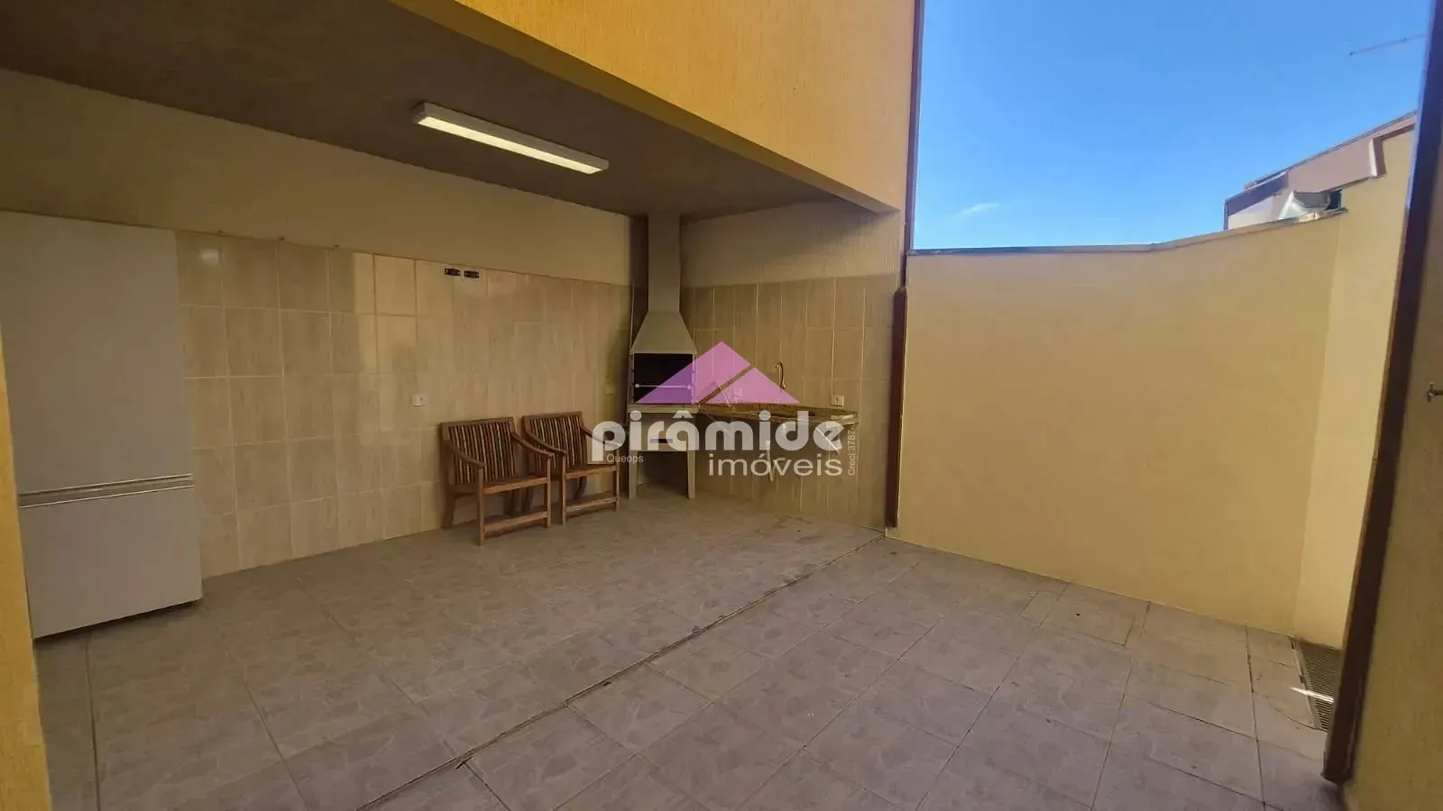Casa, 3 quartos, 250 m² - Foto 17