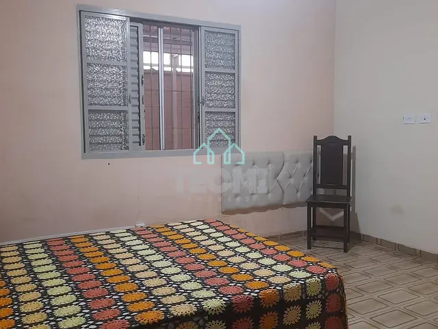 Casa 3 quartos e 4 banheiros, à venda, no bairro Parque das Flores em Taubaté
