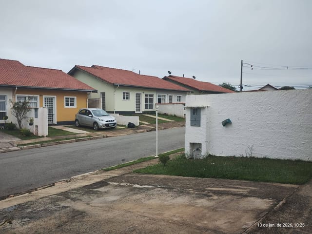 Casa com 147m² 3 quartos e 2 banheiros, para alugar, no bairro Narita Garden em Vargem Grande Paulista