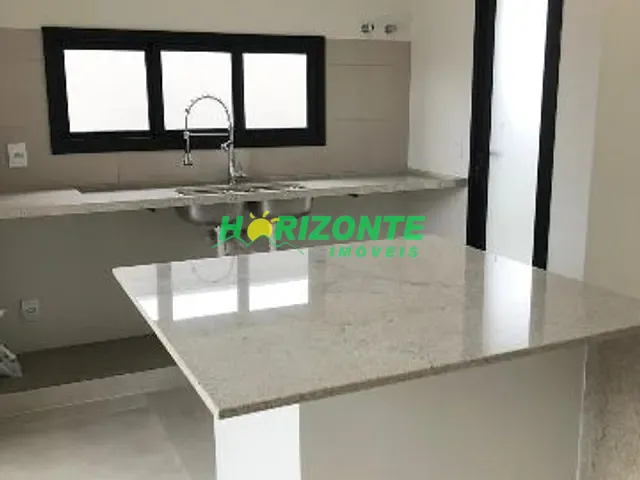 Casa com 250m² 3 quartos e 3 banheiros, à venda, no bairro recanto dos eucaliptos em Rua Antônio Batista da Silva