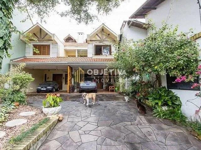 Casa com 189m² 3 quartos e 2 banheiros, à venda, no bairro Ipanema em Porto Alegre