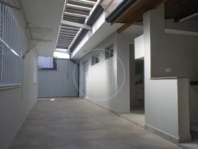 Casa com 330m² 3 quartos e 3 banheiros, para alugar, no bairro Jardim Campo Grande em São Paulo